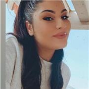 Ragazza di 22 anni iscritta all'Università giurisprudenza corso di laurea scienze dei servizi giuridici .
Offre ripetizioni di materie giuridiche e umanistiche